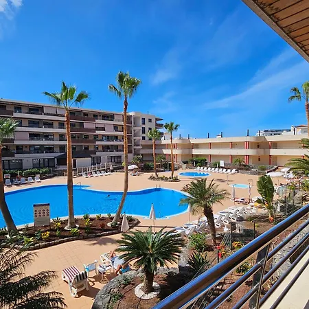 Ocean Breeze Apartment *